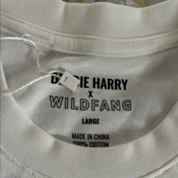 Wildfang White Tee with Black and Gold Graphic - Picture 3 of 3